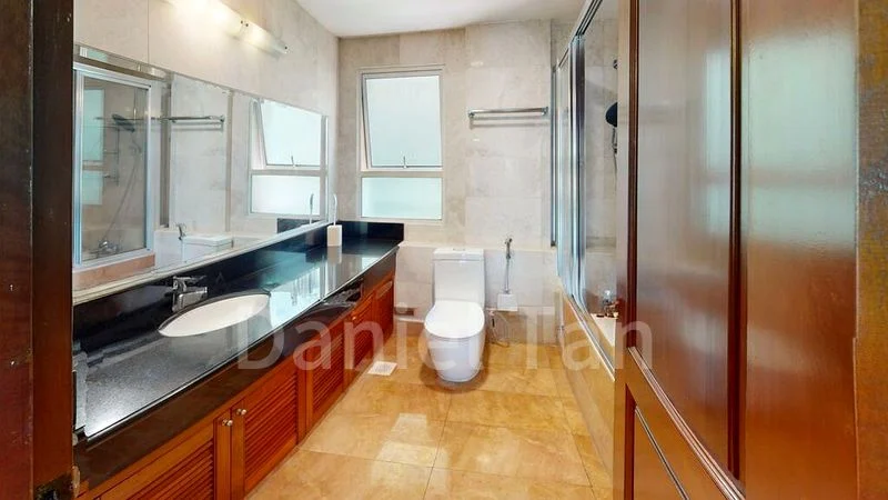 4 Bed Condo for Rent in  Pepys Hill Condominium - Image 9