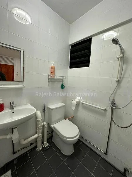 3 Room (3A) HDB for Rent in 180 Bukit Batok West Avenue 8 - Image 5