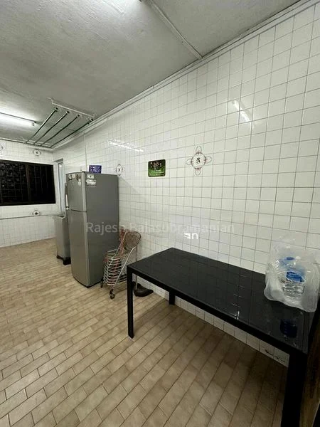 3 Room (3A) HDB for Rent in 180 Bukit Batok West Avenue 8 - Image 2