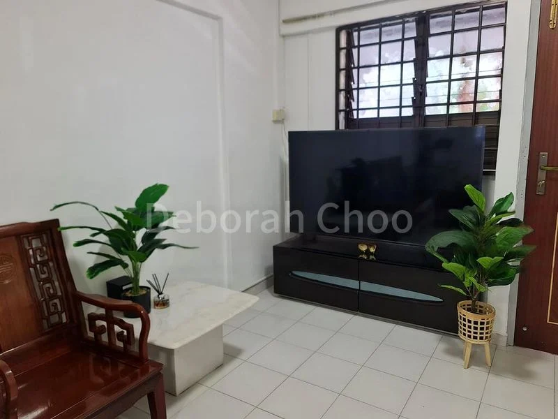 3 Room (3NG) HDB for Rent in  746 Yishun Street 72 - Image 2