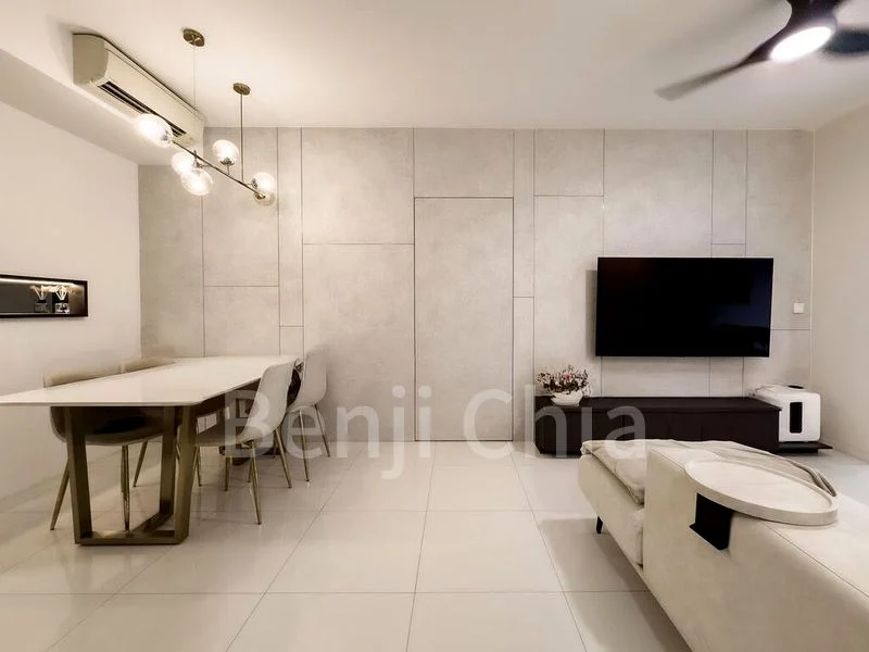 3 Bed Executive Condo for Sale in  The Topiary - Image 13