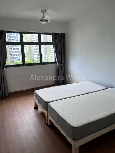 Common Room (HDB) for Rent in  Tampines Street 61 - Image 11