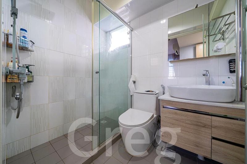4 Room (4A) HDB for Sale in  83B Circuit Road - Image 6