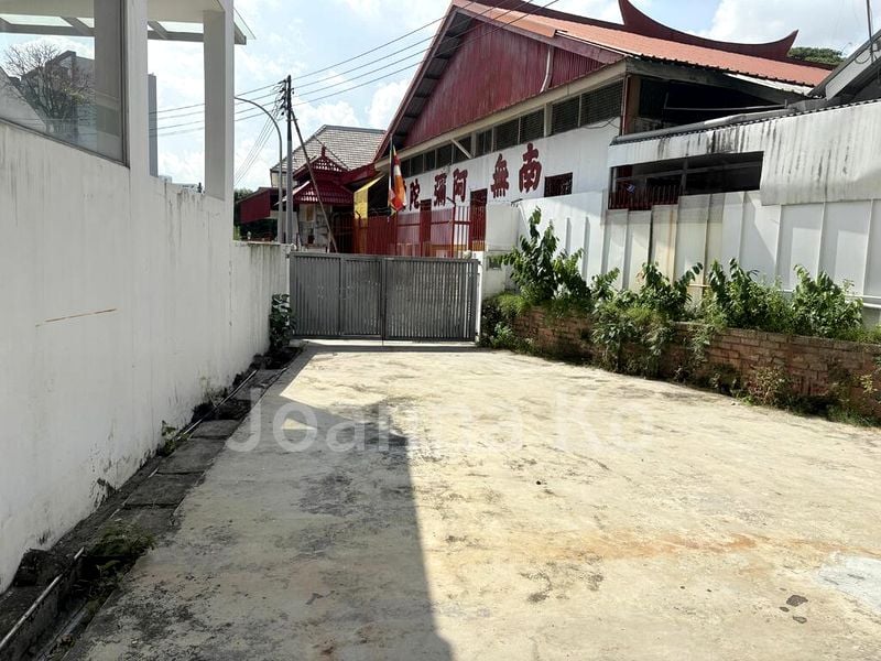 3 Bed Corner Terrace (Landed) for Rent in  Parry Green - Image 6