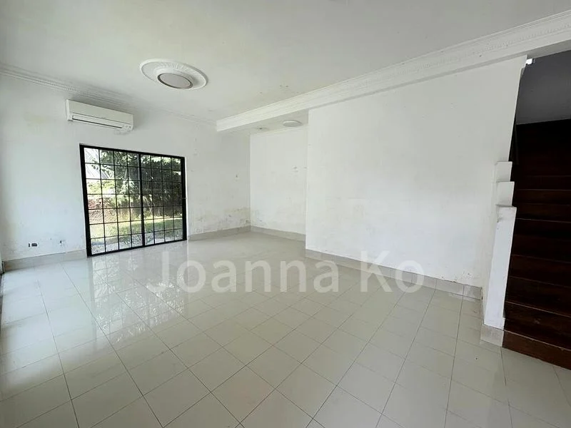 3 Bed Corner Terrace (Landed) for Rent in  Parry Green - Image 9