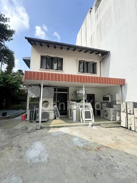 3 Bed Corner Terrace (Landed) for Rent in  Parry Green - Image 11