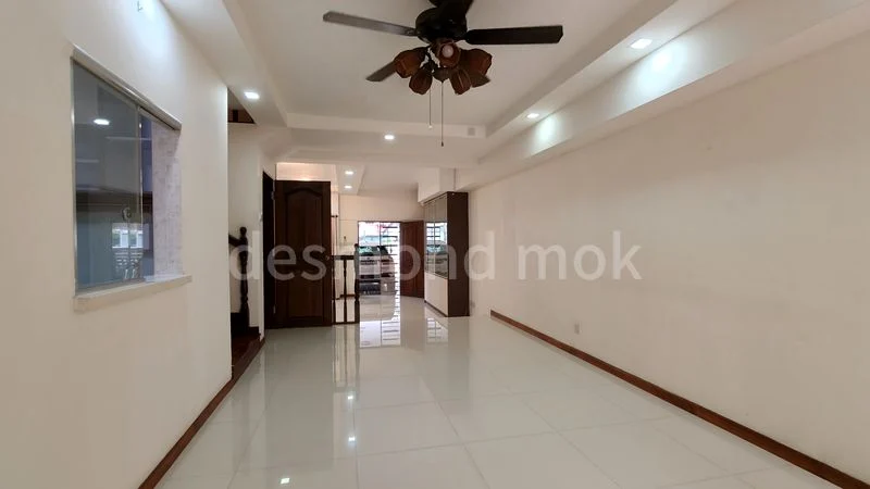 3+1 Bed Terraced House (Landed) for Rent in Summer Place - Image 1