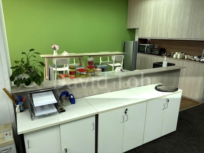 Office for Rent: Excellent Seaview, Fitted Office; Tanjong Pagar - Image 1