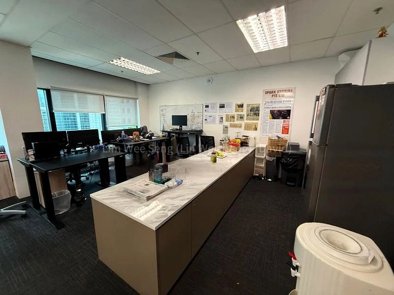 Office for Rent: 80 Robinson Road - Image 3