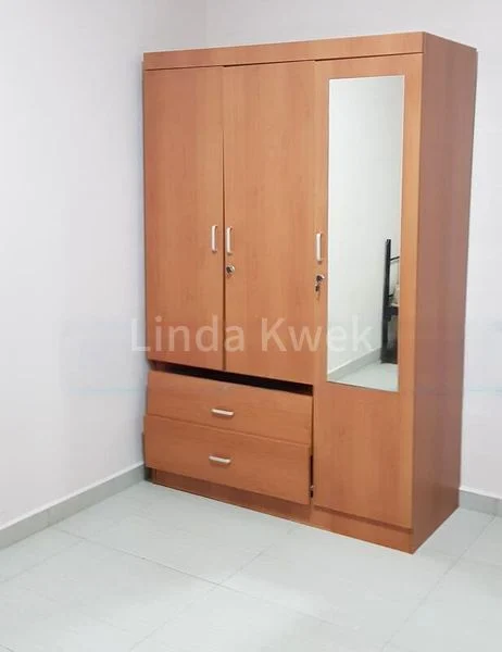 Room (HDB) for Rent in  17 Lorong 7 Toa Payoh - Image 3