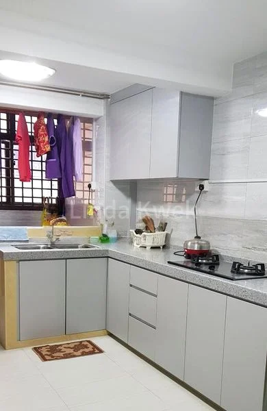 Room (HDB) for Rent in  17 Lorong 7 Toa Payoh - Image 5