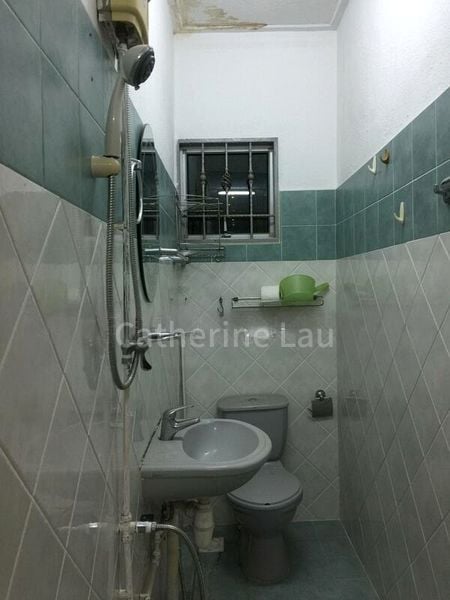 3 Bed Terraced House (Landed) for Rent in Thomson Garden Estate - Image 3