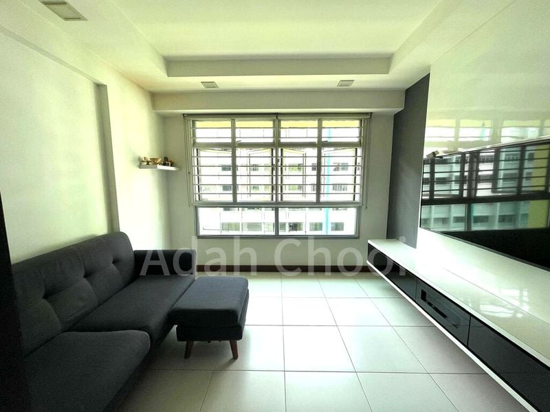 4 Room (4STD) HDB for Rent in  428B Yishun Avenue 11 - Image 1