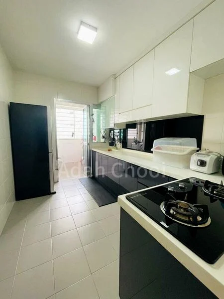 4 Room (4STD) HDB for Rent in  428B Yishun Avenue 11 - Image 2