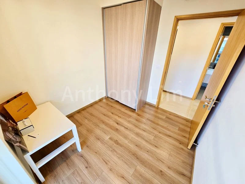 3 Bed Executive Condo for Rent in  The Vales - Image 14