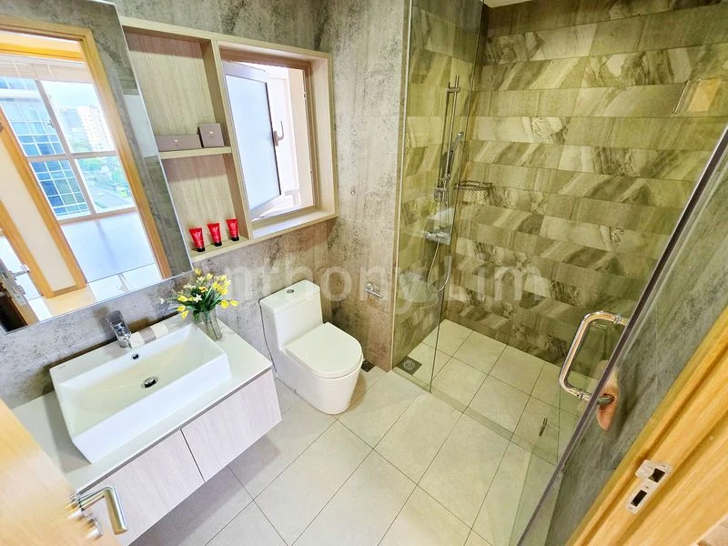 3 Bed Executive Condo for Rent in  The Vales - Image 13