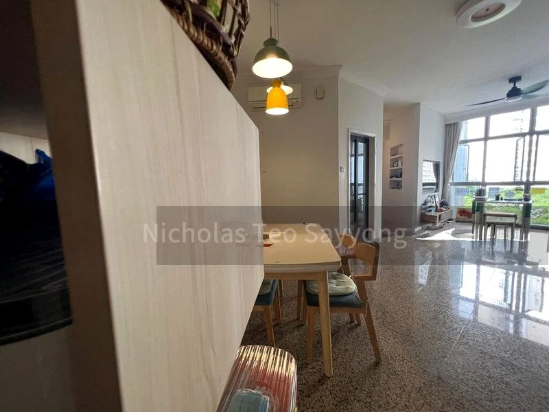 4 Bed Condo for Sale in The Bayshore - Image 3