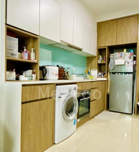 2 Bed Condo for Rent in Kingsford Waterbay - Image 1