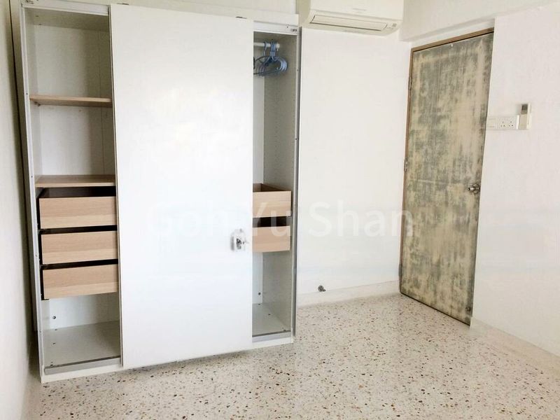 Common Room (HDB) for Rent in  509 West Coast Drive - Image 3