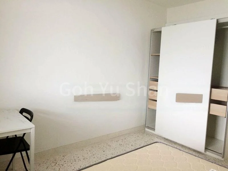 Common Room (HDB) for Rent in  509 West Coast Drive - Image 2