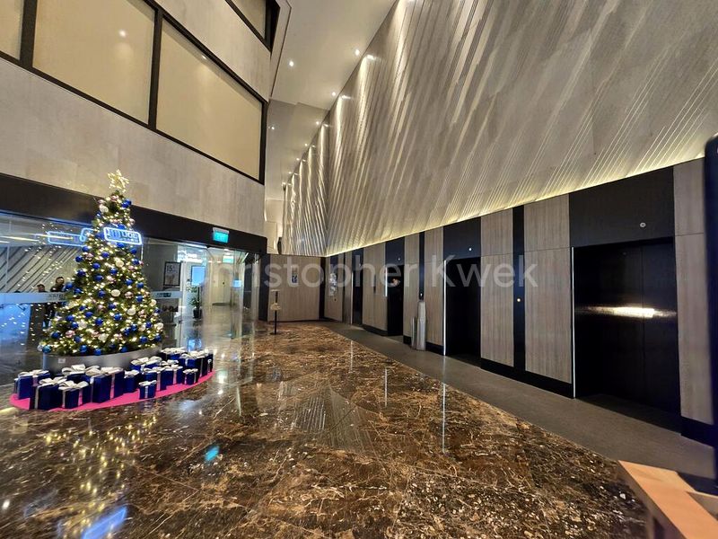 Office for Rent: United Square - Image 3