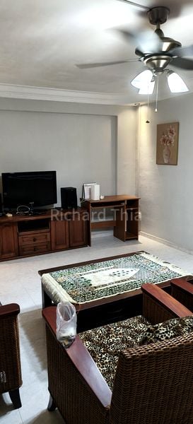 4 Room (4A) HDB for Rent in  348 Bukit Batok Street 34 - Image 1