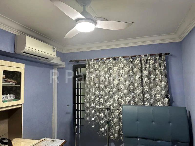 4 Room (4A) HDB for Sale in 662A Jurong West Street 64 - Image 5