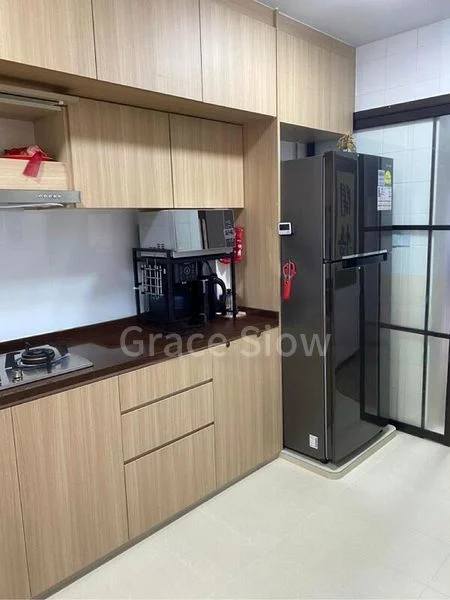 Room (HDB) for Rent in 25 Jalan Membina - Image 5