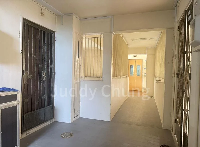 4 Room (4A) HDB for Sale in  503 Tampines Central 1 - Image 2