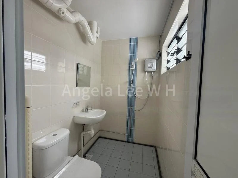 4 Room (4A) HDB for Rent in  650 Hougang Avenue 8 - Image 7