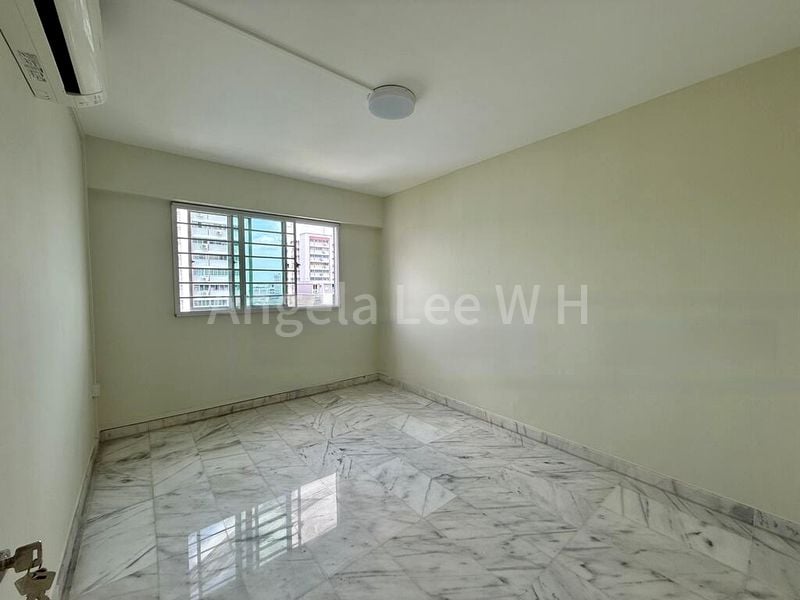 4 Room (4A) HDB for Rent in  650 Hougang Avenue 8 - Image 6