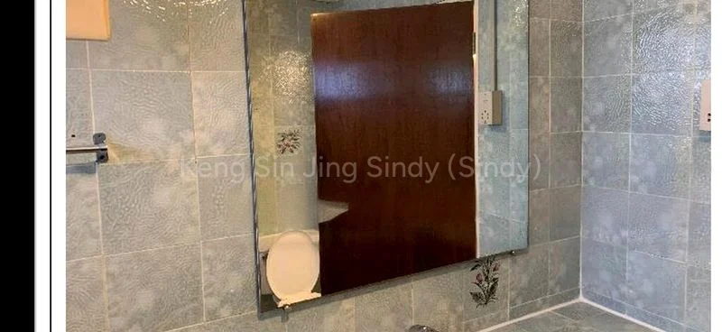 5 Bed Apartment (Condo) for Rent in  Claymore Plaza - Image 2