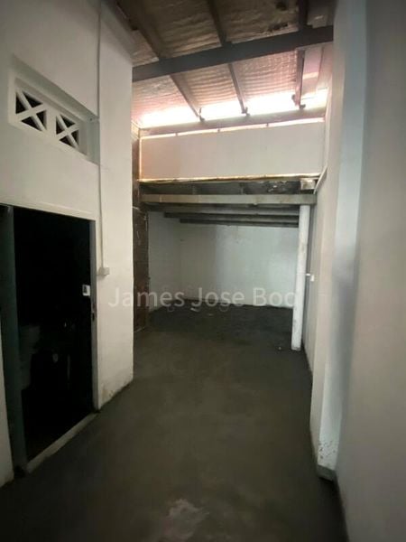 Shop / Shophouse for Rent: Cheapest shophouse, ground floor, Macpherson Road, available now. - Image 2