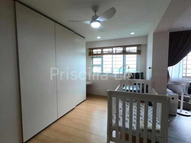 5 Room (5I) HDB for Sale in  183C Woodlands Street 13 - Image 5