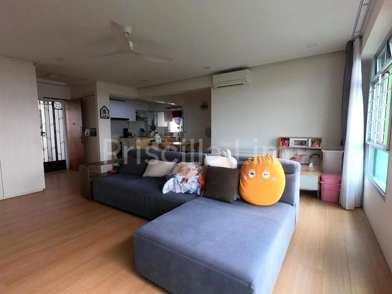 5 Room (5I) HDB for Sale in  183C Woodlands Street 13 - Image 16