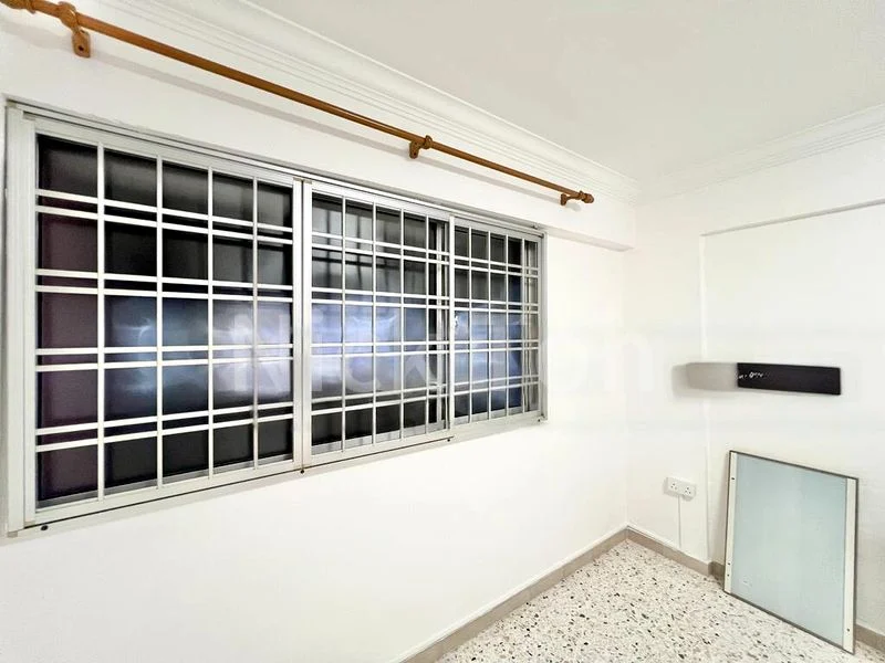 Common Room (HDB) for Rent in  455 Jurong West Street 42 - Image 8