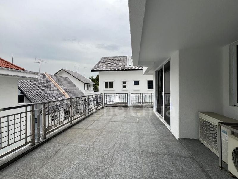 6 Bed Semi-Detached House (Landed) for Sale in  East Coast Hill - Image 4