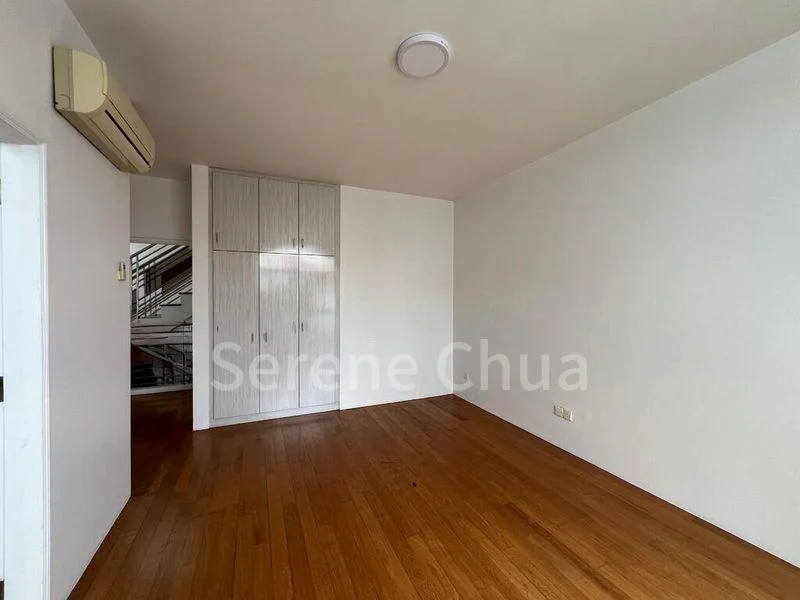 6 Bed Semi-Detached House (Landed) for Sale in  East Coast Hill - Image 7