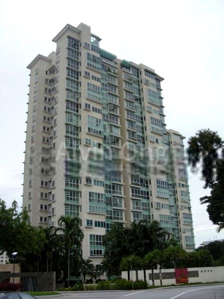 4 Bed Condo for Rent in Goldenhill Park Condominium - Image 10