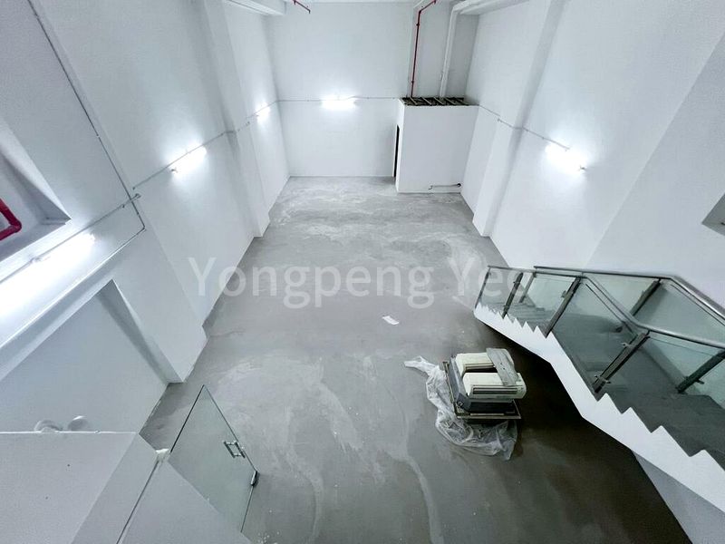 Light Industrial (B1) for Sale: S9, Sheffield, 2,500 sq ft Workshop - Image 5