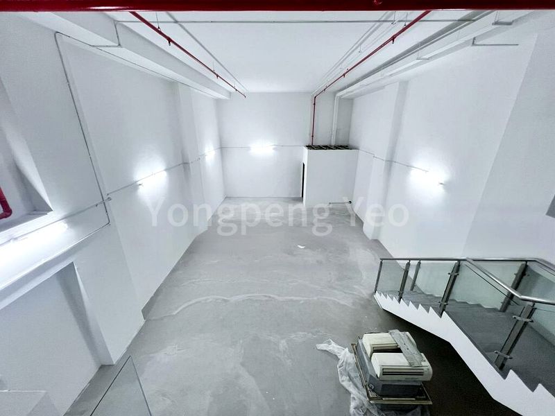 Light Industrial (B1) for Sale: S9, Sheffield, 2,500 sq ft Workshop - Image 6
