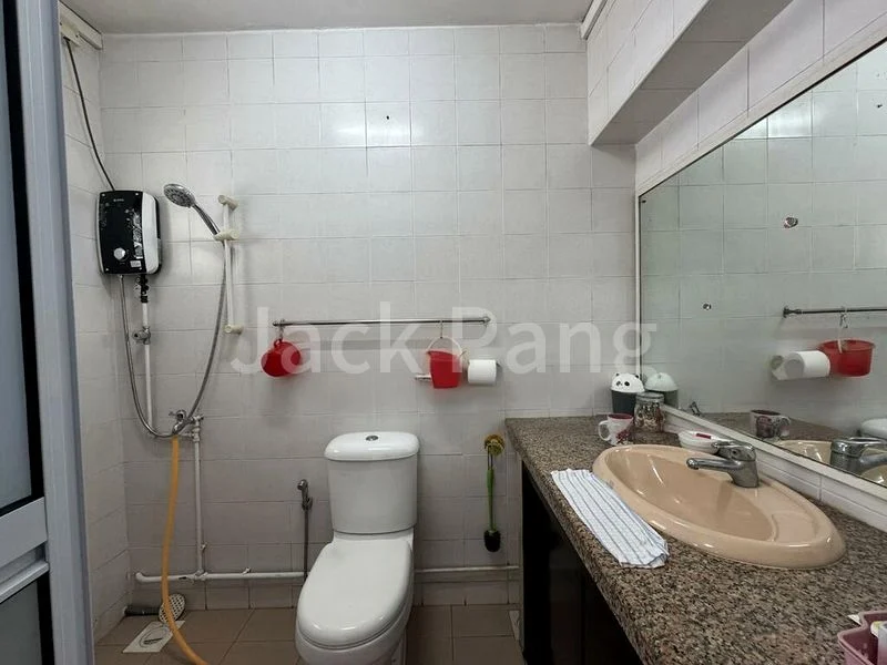 5 Room (5A) HDB for Sale in  313 Sembawang Drive - Image 5