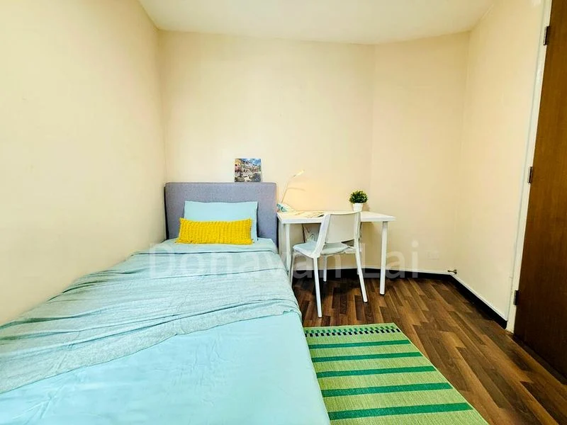Room (Condo) for Rent in  Emerald Park - Image 5
