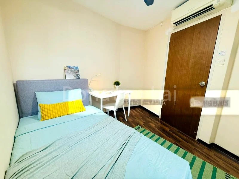 Room (Condo) for Rent in  Emerald Park - Image 10