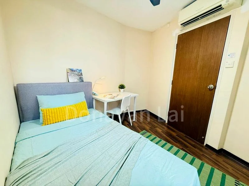 Room (Condo) for Rent in  Emerald Park - Image 3