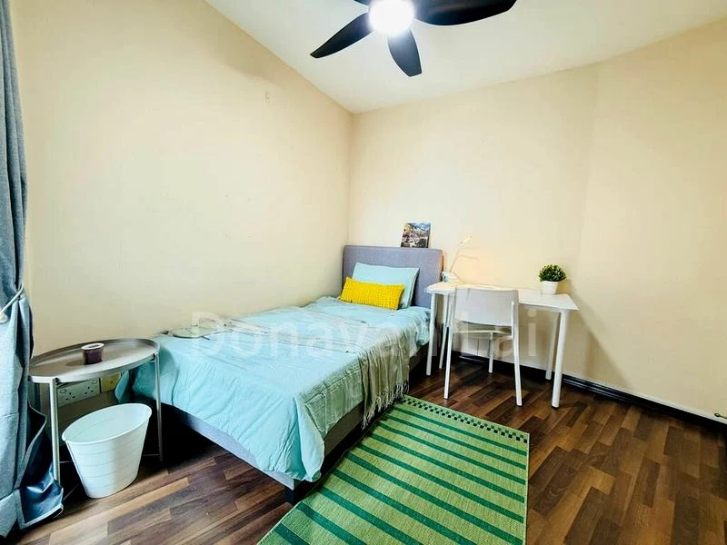 Room (Condo) for Rent in  Emerald Park - Image 4