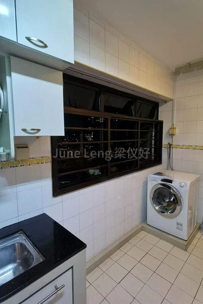 5 Room (5I) HDB for Sale in  403B Fernvale Lane - Image 14