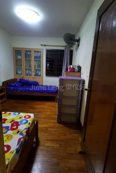 5 Room (5I) HDB for Sale in  403B Fernvale Lane - Image 2