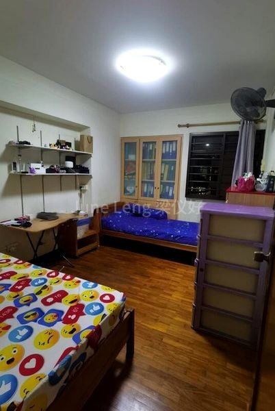 5 Room (5I) HDB for Sale in  403B Fernvale Lane - Image 4