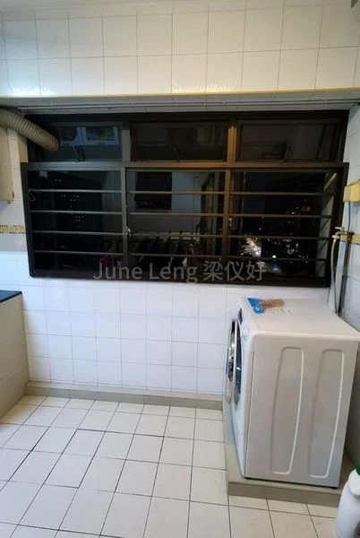 5 Room (5I) HDB for Sale in  403B Fernvale Lane - Image 13